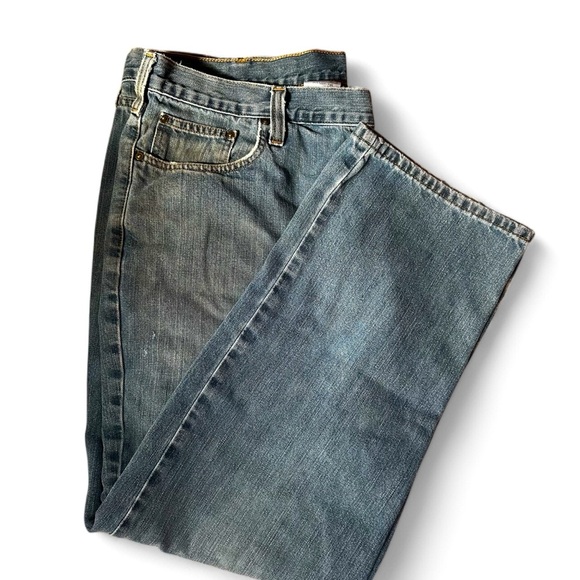 Carhartt Men’s Jeans Distressed Relaxed Fit Medium Wash 40X30 - Picture 1 of 9